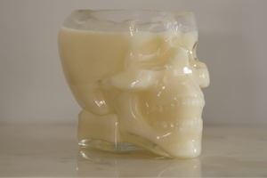 nineteen ounce skull candle
